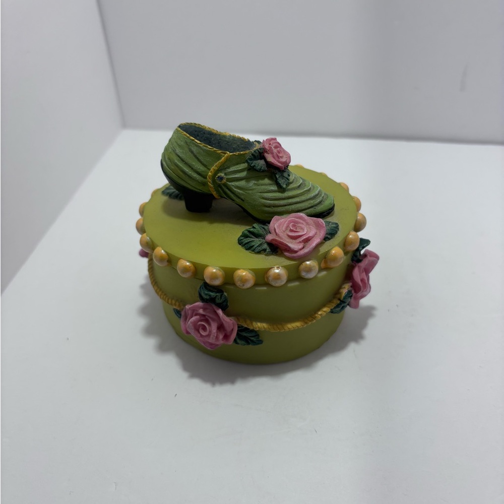 Whimsical Green and Pink Floral Heels‎ container. - Picture 3 of 5